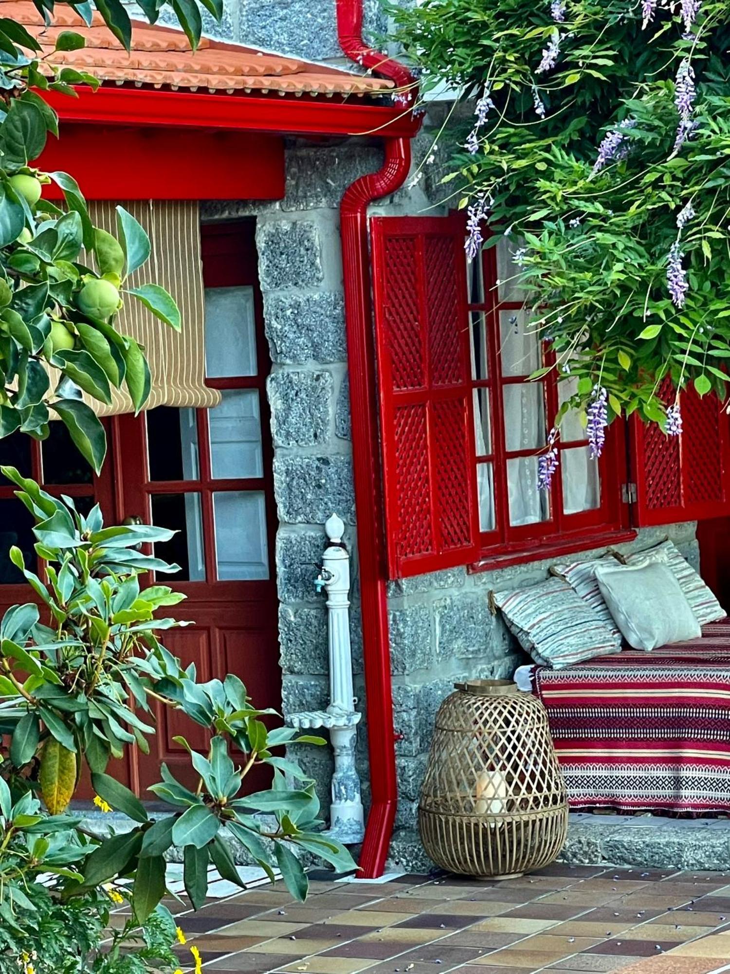 Vila Aurora Parada de Gatim المظهر الخارجي الصورة
